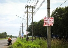 Chuyên gia: Làm cách nào để giải cứu thị trường bất động sản?