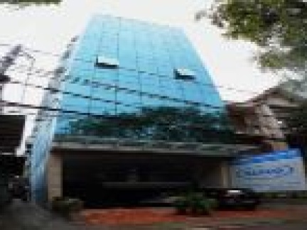 Cao ốc văn phòng 98 Hoàng Ngân