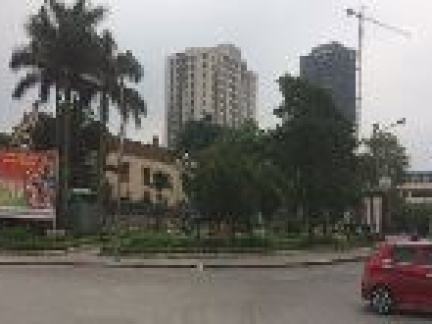 Căn hộ chung cư C18 Lạc Long Quân